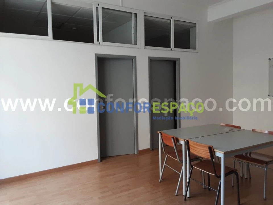 Loja para Venda em Castelo Branco Foto 13