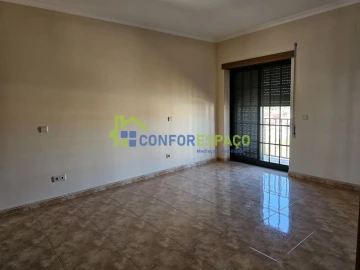 Moradia T4 para Venda em Castelo Branco