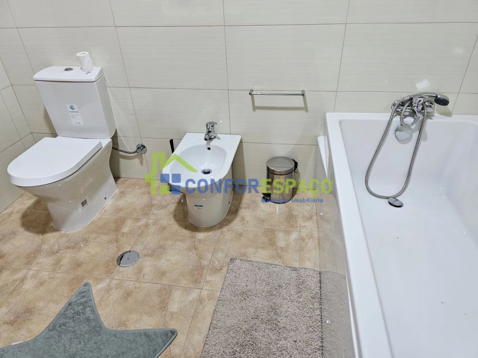 Moradia T4 para Venda em Castelo Branco Foto 4