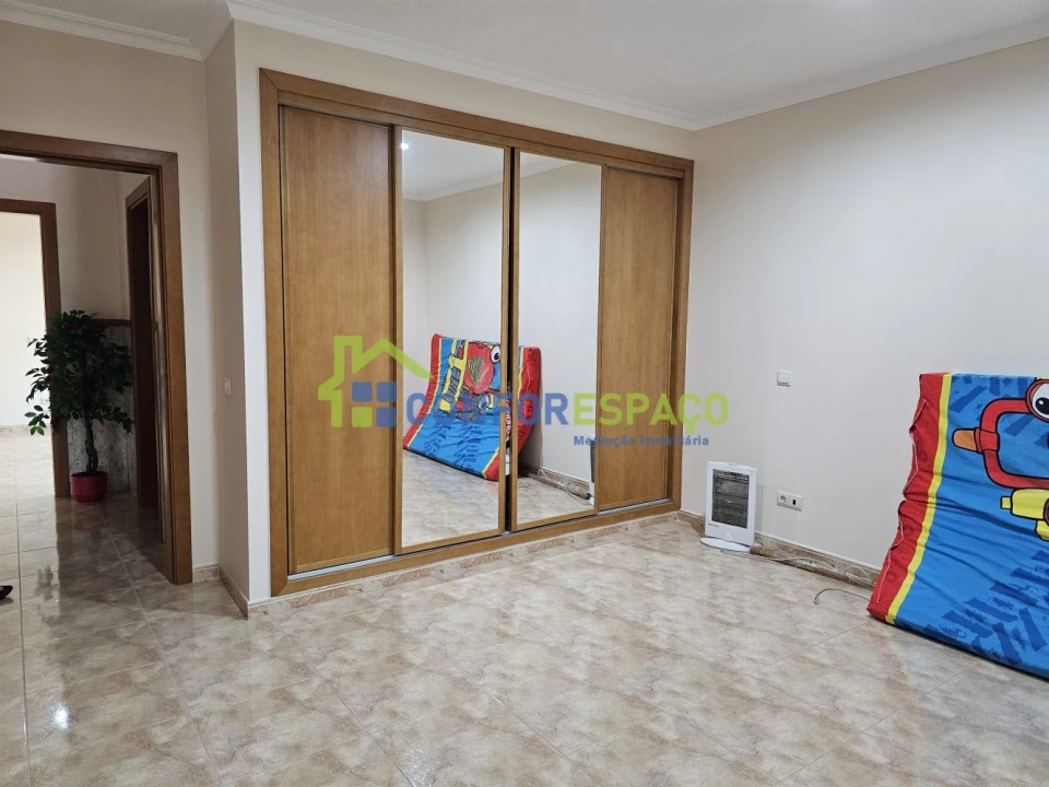 Moradia T4 para Venda em Castelo Branco Foto 21