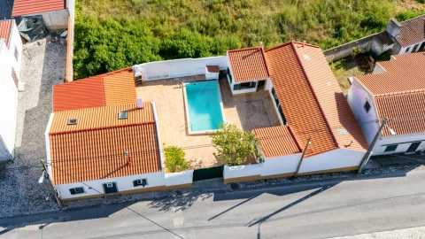 Moradia T5 para Venda em Atouguia da Baleia
