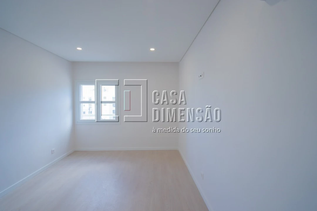 Apartamento T2 para Venda em Venteira Foto 27