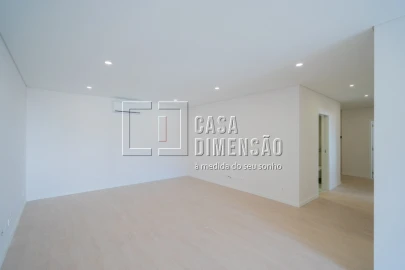 Apartamento T2 para Venda em Venteira