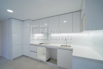 Apartamento T2 para Venda em Venteira