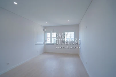 Apartamento T2 para Venda em Venteira
