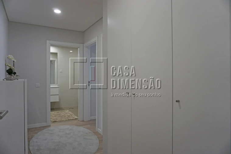 Apartamento T2 para Venda em Venteira Foto 49