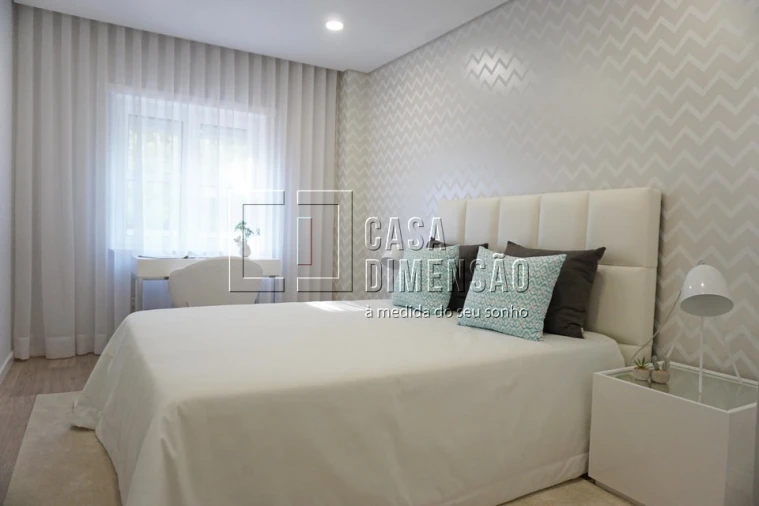Apartamento T2 para Venda em Venteira Foto 51