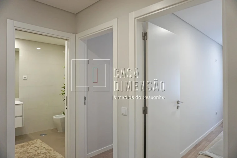 Apartamento T2 para Venda em Venteira Foto 62