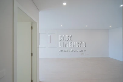 Apartamento T2 para Venda em Carnaxide e Queijas