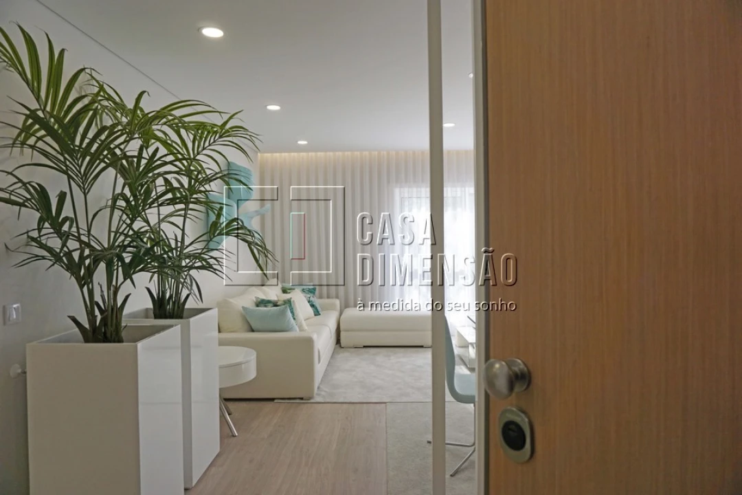 Apartamento T2 para Venda em Carnaxide e Queijas Foto 24