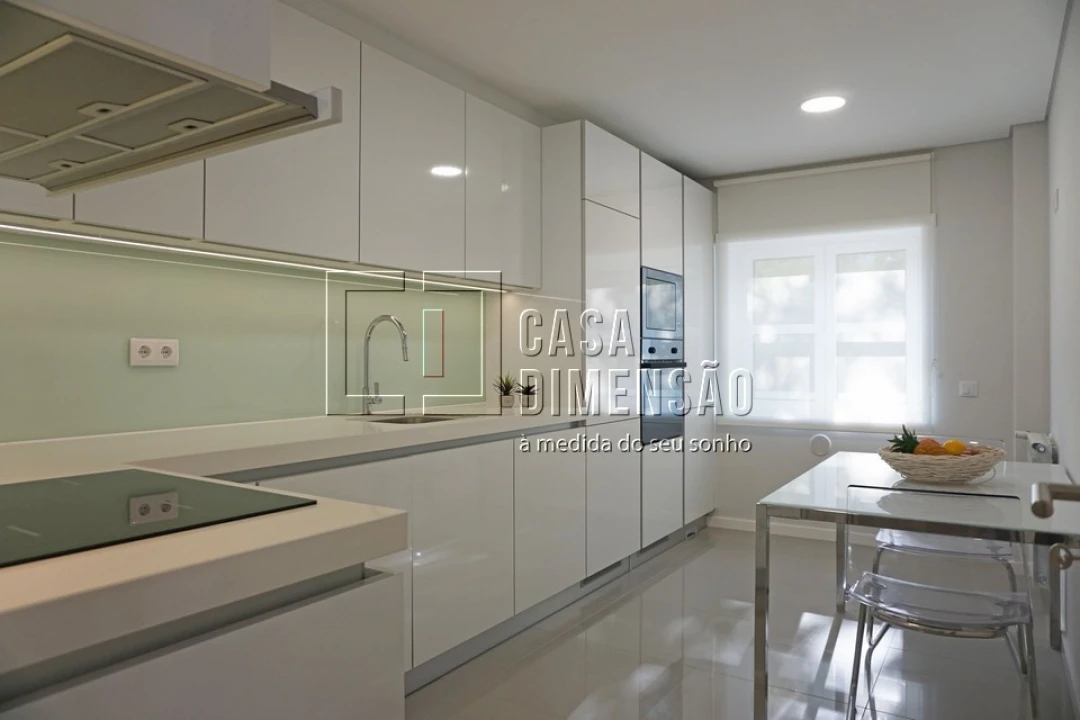 Apartamento T2 para Venda em Carnaxide e Queijas Foto 41