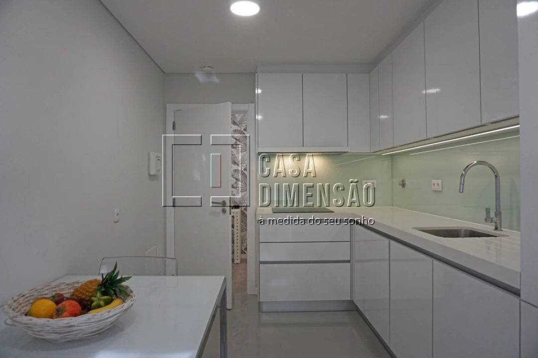 Apartamento T2 para Venda em Carnaxide e Queijas Foto 48