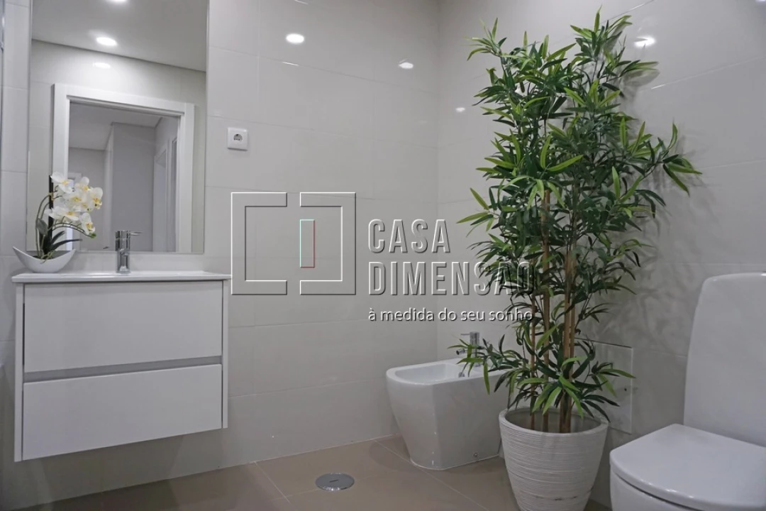 Apartamento T2 para Venda em Carnaxide e Queijas Foto 61