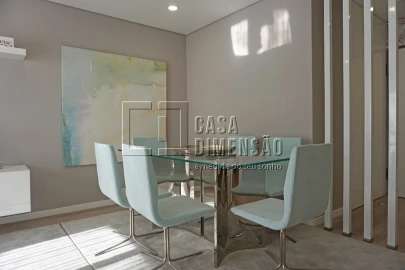 Apartamento T2 para Venda em Carnaxide e Queijas