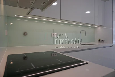 Apartamento T2 para Venda em Carnaxide e Queijas