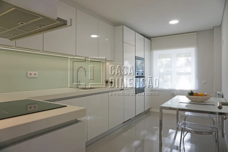 Apartamento T2 para Venda em Carnaxide e Queijas Foto 41