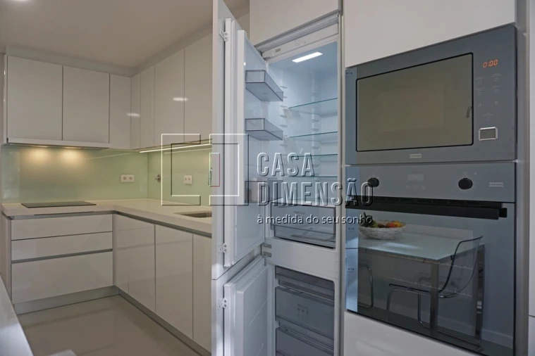 Apartamento T2 para Venda em Carnaxide e Queijas Foto 47