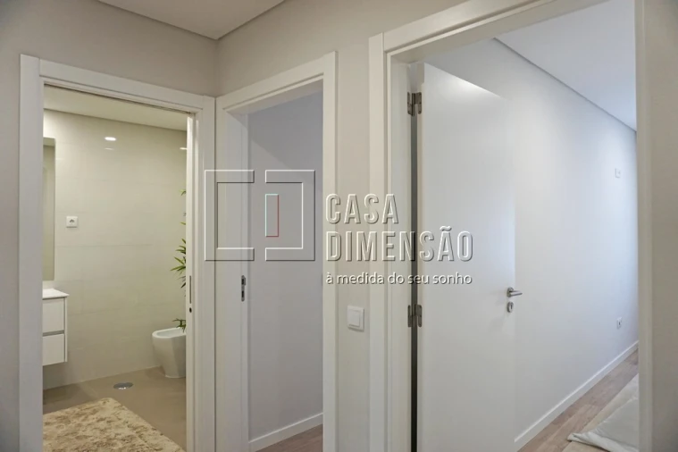 Apartamento T2 para Venda em Carnaxide e Queijas Foto 62