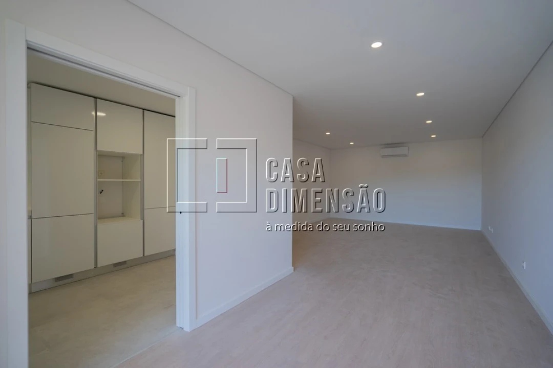 Apartamento T3 para Venda em Venteira Foto 13