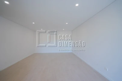 Apartamento T3 para Venda em Venteira