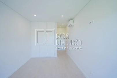 Apartamento T3 para Venda em Venteira