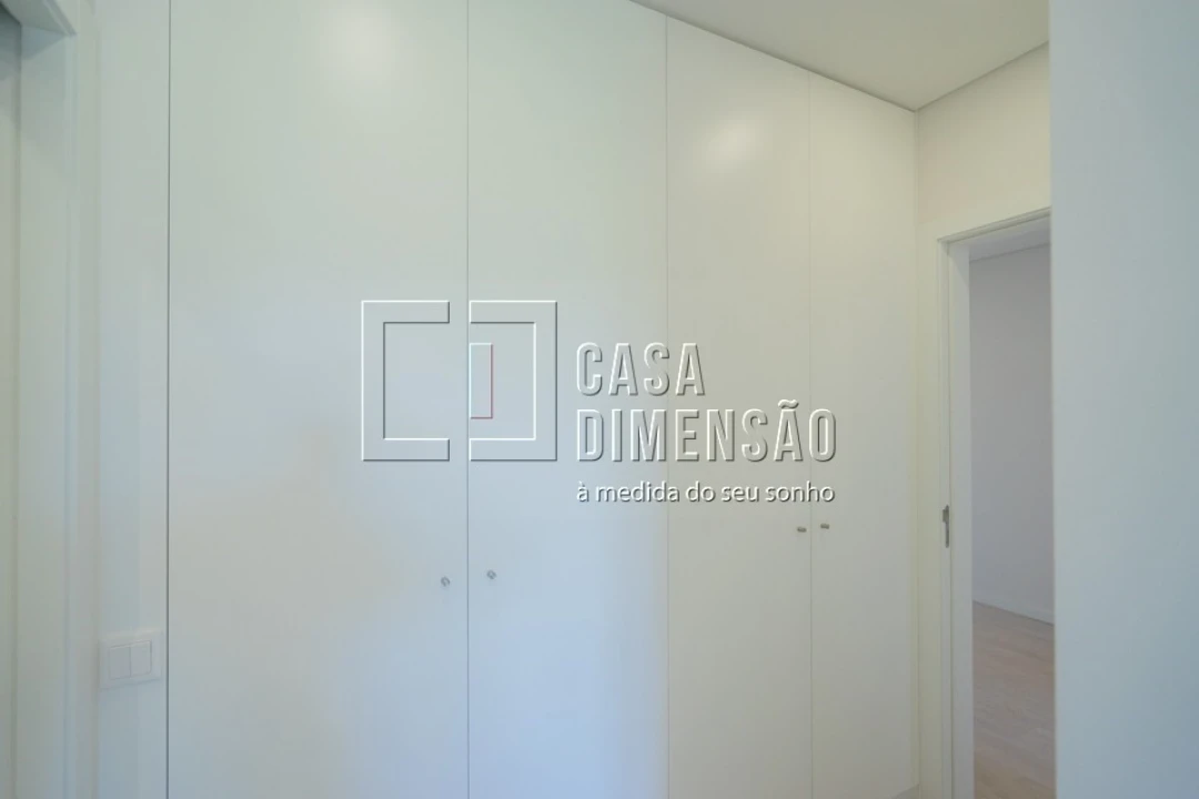 Apartamento T3 para Venda em Carnaxide e Queijas Foto 38
