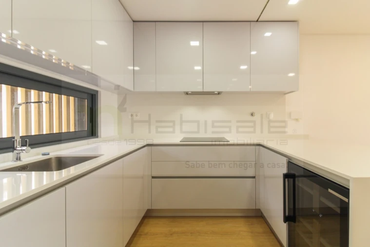 Moradia T5 para Venda em Loures Foto 16