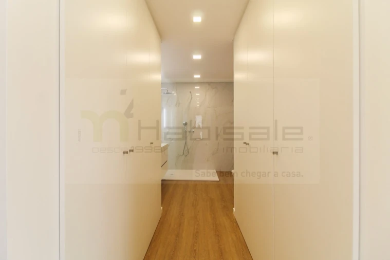 Moradia T5 para Venda em Loures Foto 23