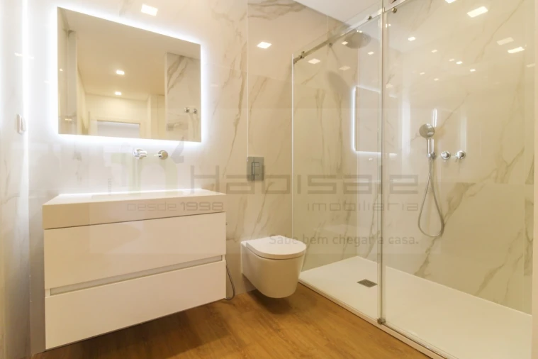 Moradia T5 para Venda em Loures Foto 61