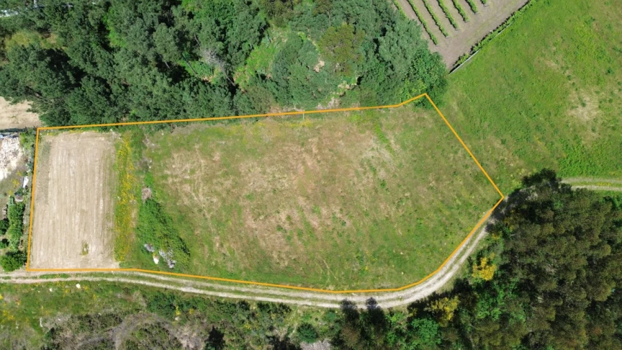 Terreno para Venda em Refoios do Lima Foto 3