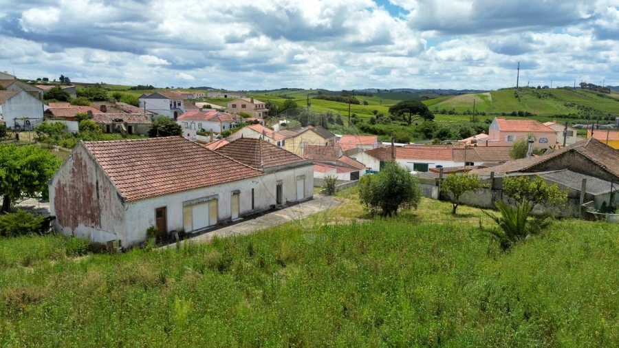 Moradia T5 para Venda em Carvoeira e Carmões Foto 6