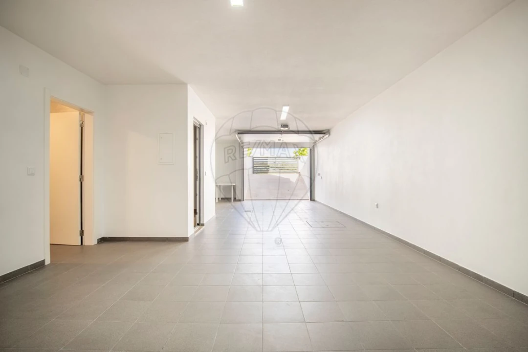 Moradia T4 para Venda em Ponte do Rol Foto 33