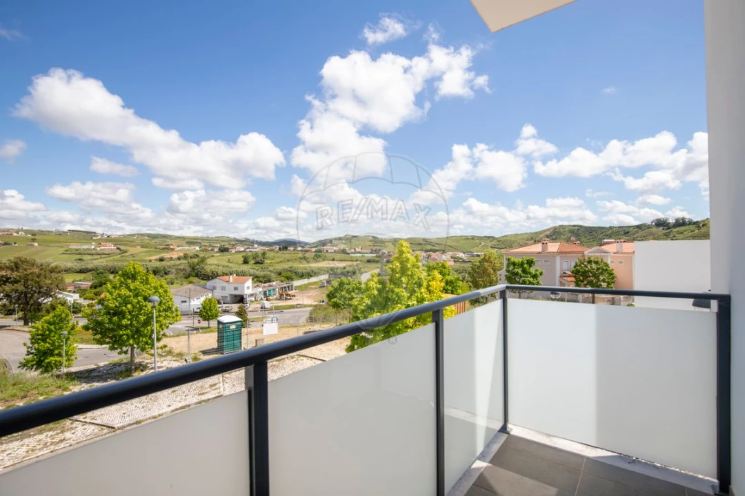 Moradia T4 para Venda em Ponte do Rol Foto 23