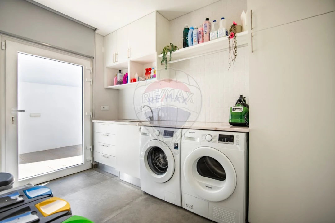 Moradia T4 para Venda em Ponte do Rol Foto 12