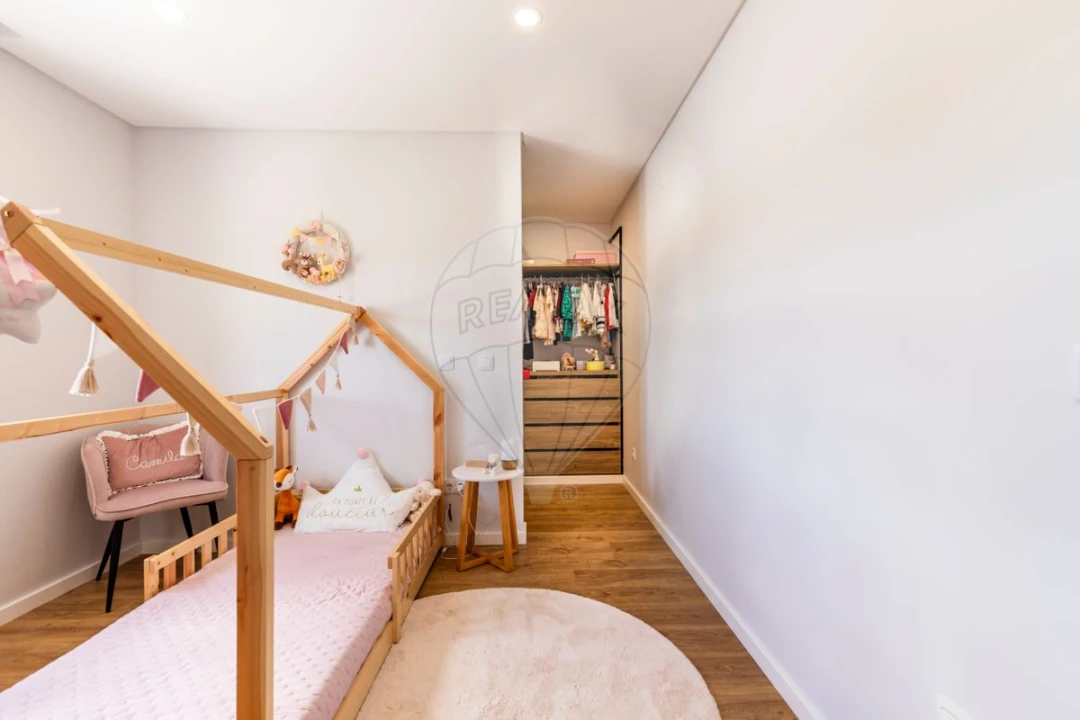 Moradia T4 para Venda em Ponte do Rol Foto 31