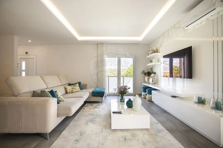 Moradia T4 para Venda em Ponte do Rol Foto 3