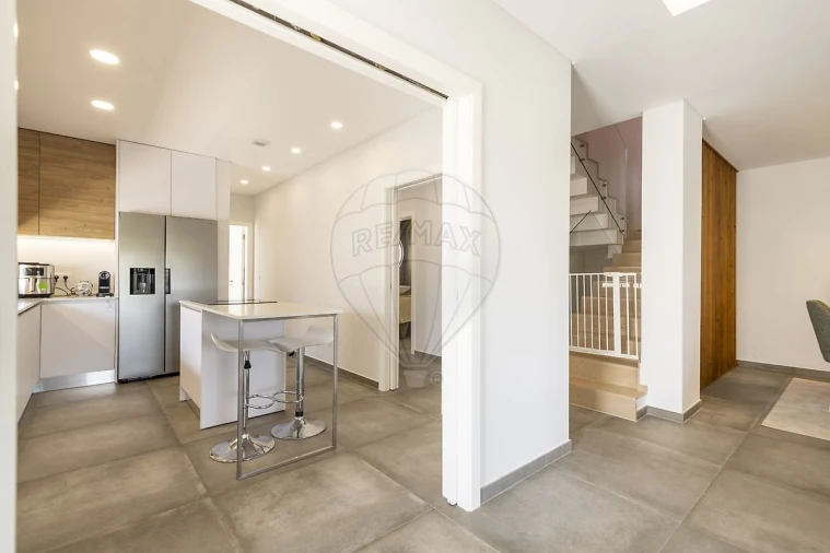 Moradia T4 para Venda em Ponte do Rol Foto 10