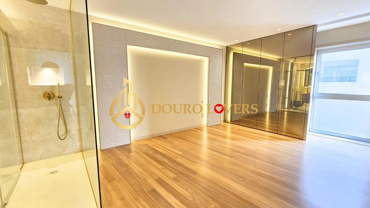 Apartamento T4 para Venda em Vila do Conde Foto 5