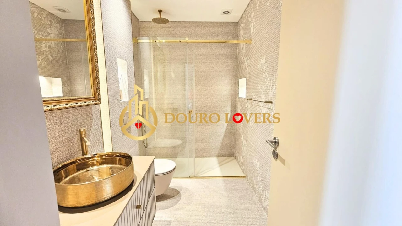 Apartamento T4 para Venda em Vila do Conde Foto 7