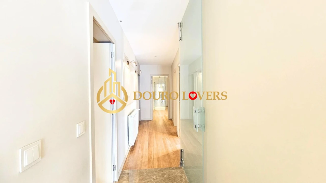 Apartamento T4 para Venda em Vila do Conde Foto 13
