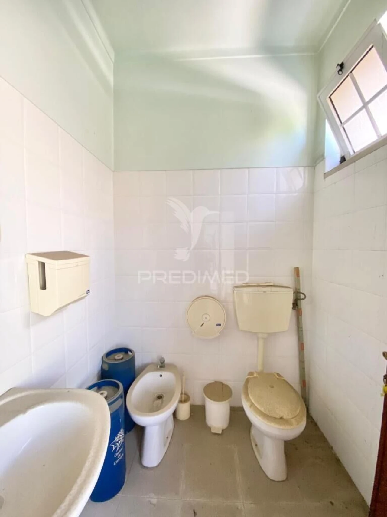 Loja para Venda em Santa Iria de Azoia, São João da Talha e Bobadela Foto 8