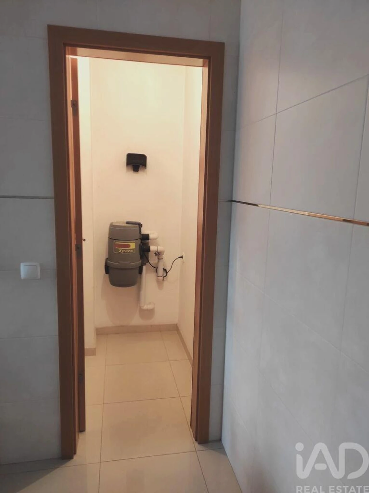 Apartamento T2 para Venda em Almeirim Foto 25
