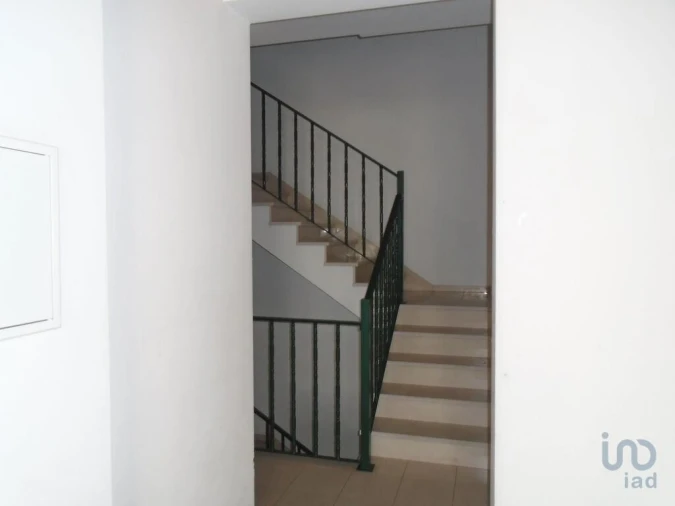 Apartamento T2 para Venda em Almeirim Foto 8