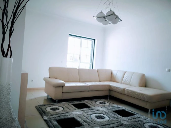 Apartamento T2 para Venda em Almeirim Foto 12