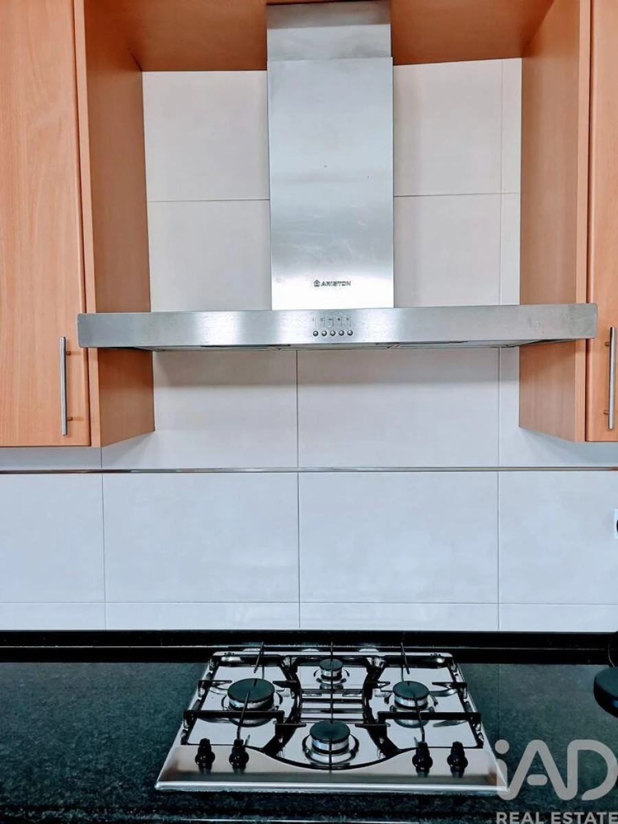 Apartamento T2 para Venda em Almeirim Foto 24