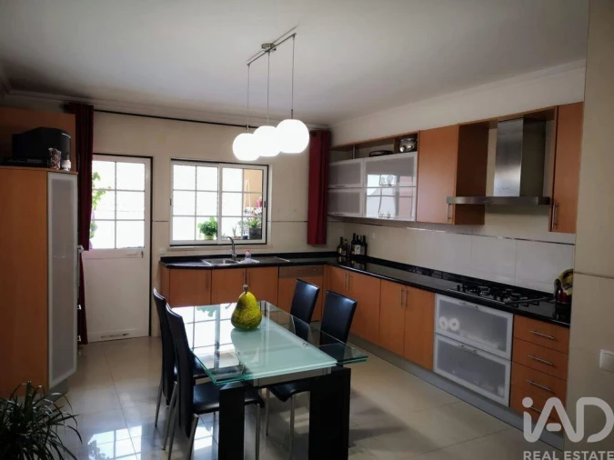 Apartamento T2 para Venda em Almeirim Foto 21