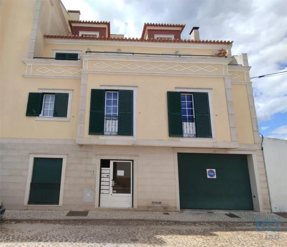 Apartamento T2 para Venda em Almeirim Foto 2