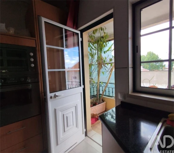 Apartamento T2 para Venda em Almeirim Foto 22