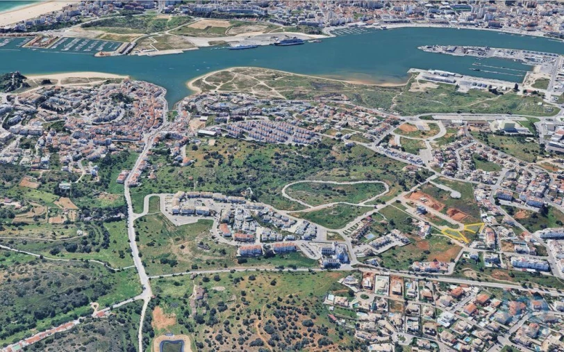 Terreno para Venda em Estômbar e Parchal Foto 4