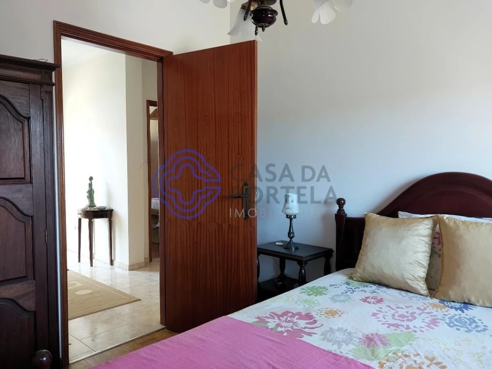 Moradia T3 para Venda em Torre de D. Chama Foto 15
